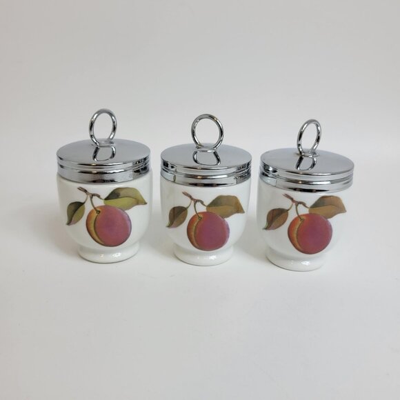 (3) Royal Worcester EGG CODDLERS Porcelain Plum Peach Currant Berries England - Picture 1 of 6